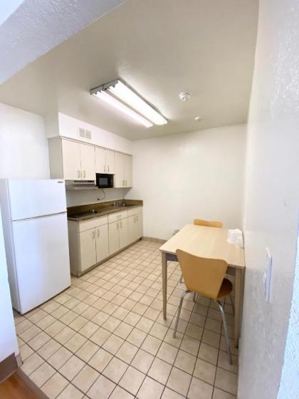 Motel 6-Port Allen LA - Baton Rouge - image 2