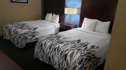 Red Roof Inn Port Allen - image 6