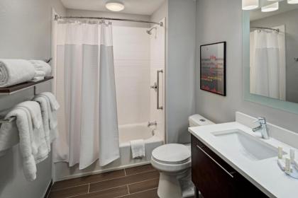 TownePlace Suites by Marriott Baton Rouge Port Allen - image 4