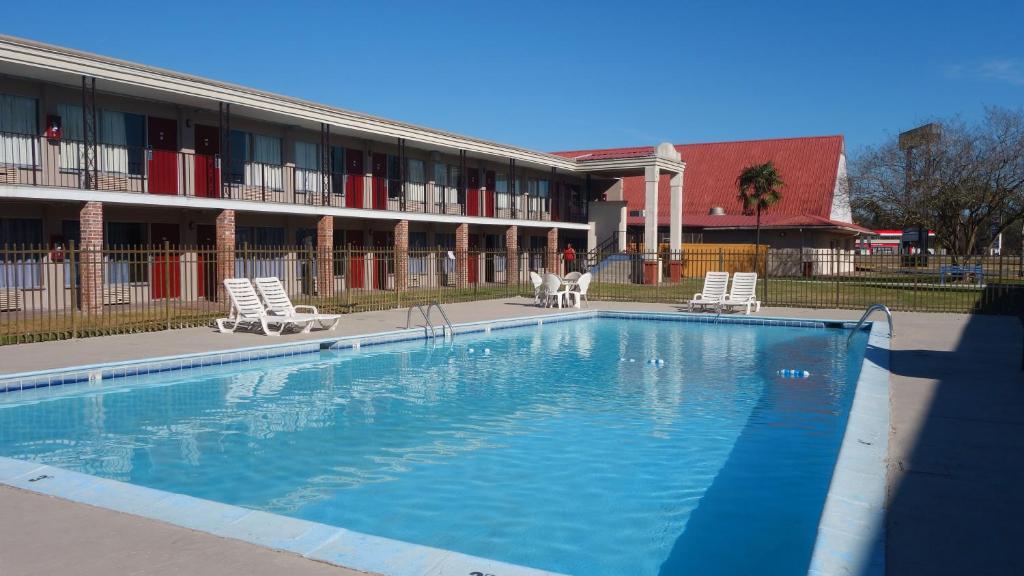Baton Rouge West Inn - image 4