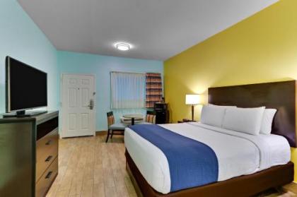 Island Hotel Port Aransas - image 25