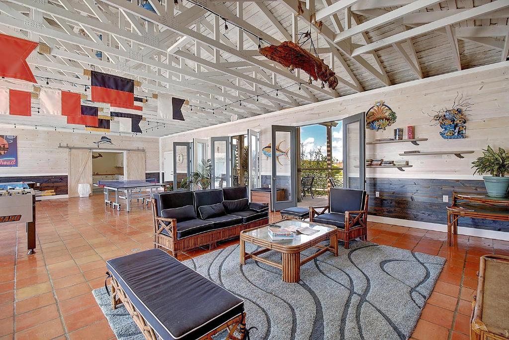 Beachhead Unit 6 - image 3