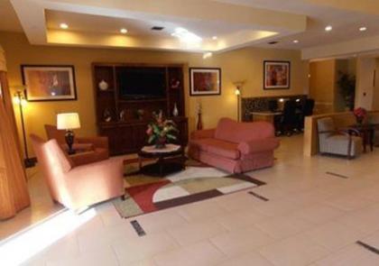 Americas Best Value Inn & Suites Port Arthur - image 4