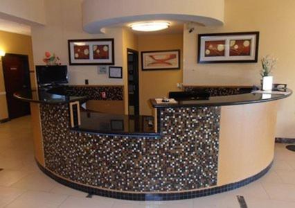 Americas Best Value Inn & Suites Port Arthur - image 7
