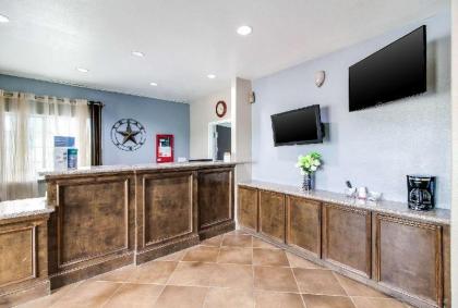 Rodeway Inn & Suites Port Arthur - image 2