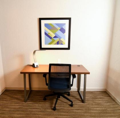Holiday Inn Express Hotel & Suites Port Clinton-Catawba Island an IHG Hotel - image 14