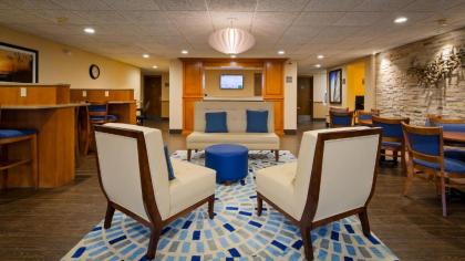 Best Western Port Clinton - image 9