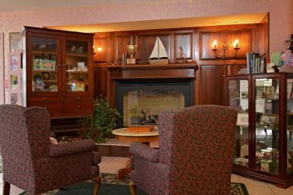 OurGuest Inn & Suites Downtown Port Clinton - image 14