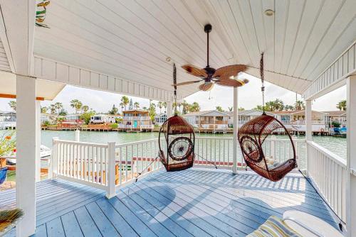 Long Island Village Unit 658 - main image