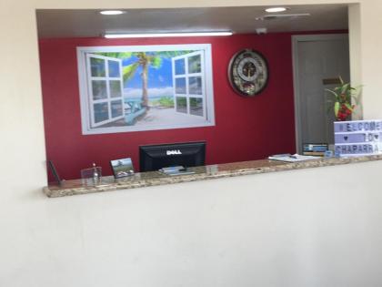 Chaparral Motel - image 10