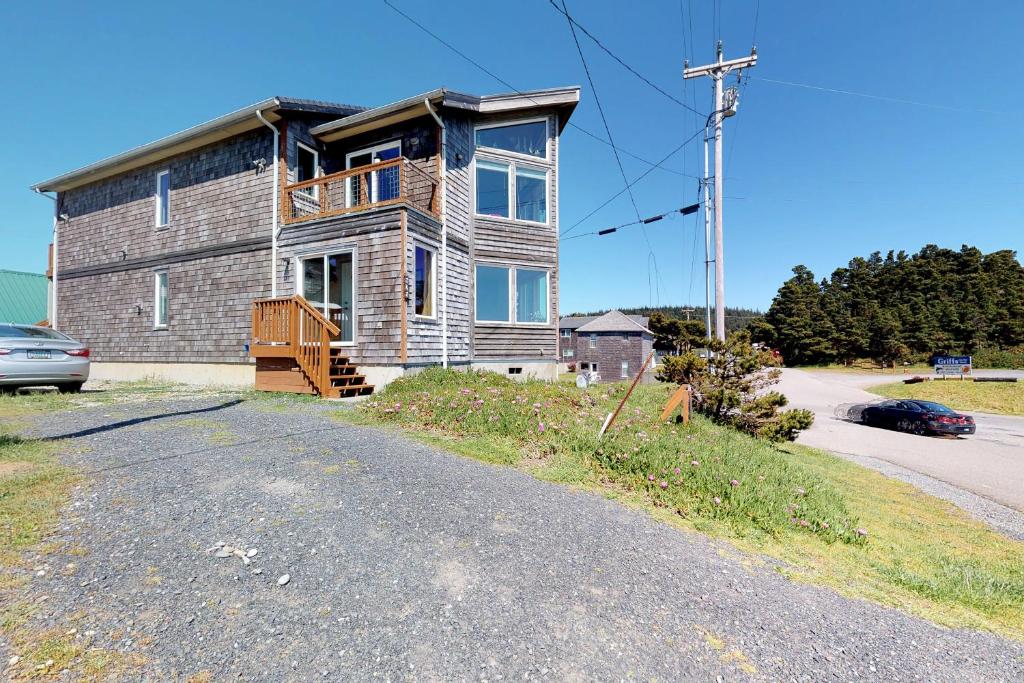 Coast Haven - image 4