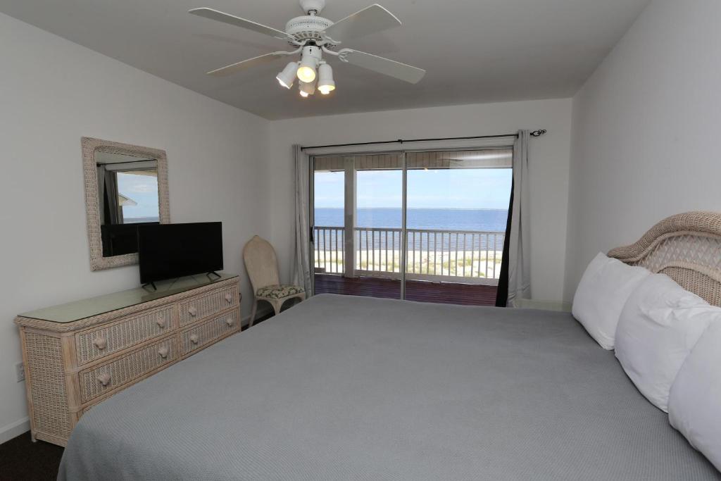 Flamingo Dunes by Pristine Properties - image 3