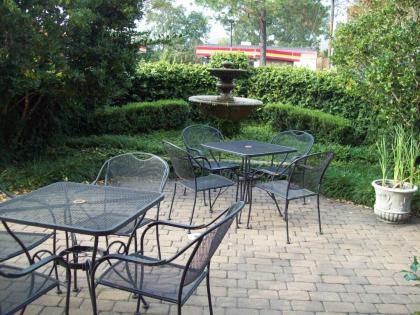 Inn at Mulberry Grove - image 4