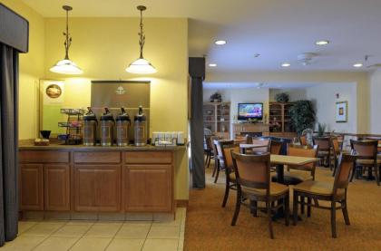 Country Inn & Suites by Radisson Savannah I-95 North - image 21