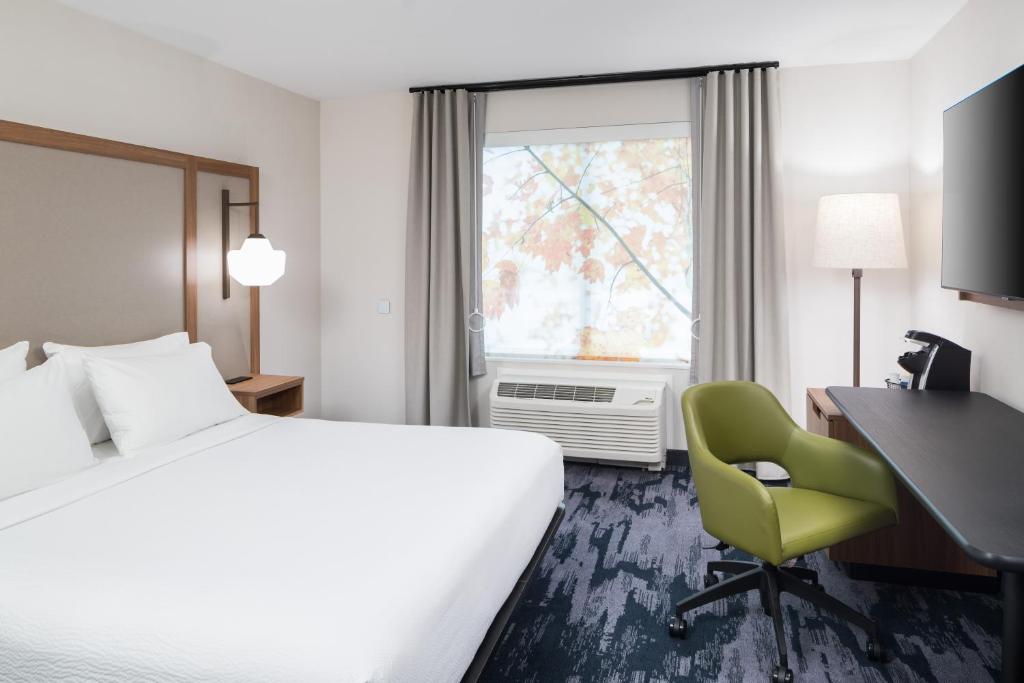 Fairfield Inn & Suites by Marriott Savannah I-95 North - image 2