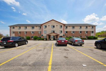 OYO Hotel Portage I-94 - image 2