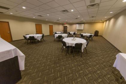 Best Western Plus Portage Hotel and Suites - image 2