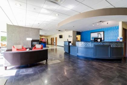 Best Western Plus Portage Hotel and Suites - image 6