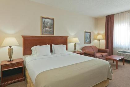 Baymont by Wyndham Portage - image 8
