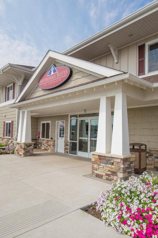 Affordable Suites of America Portage - image 2