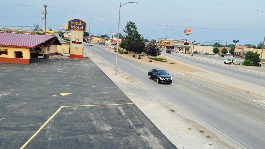 Sands Motel - main image