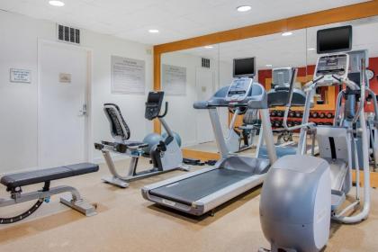 Hilton Garden Inn Portland Airport - image 17