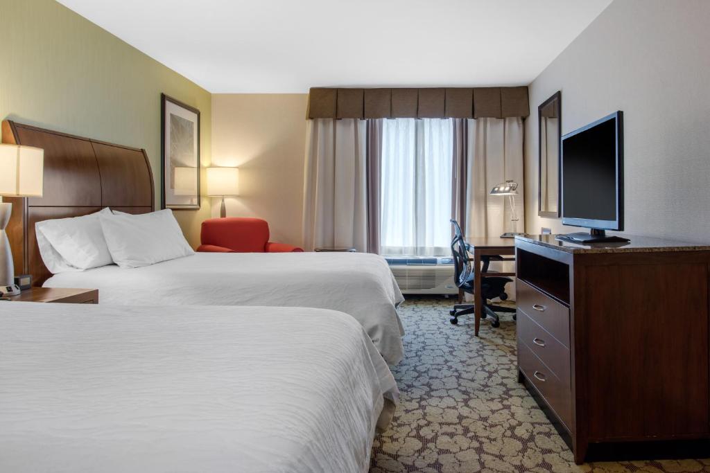 Hilton Garden Inn Portland Airport - image 5