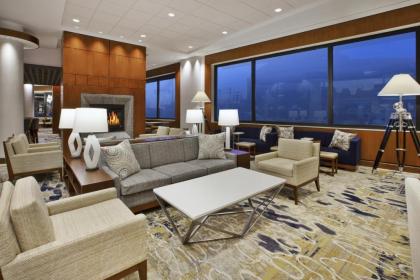Hilton Garden Inn Portland Downtown Waterfront - image 13