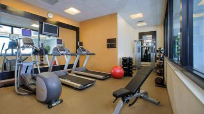 Hilton Garden Inn Portland Downtown Waterfront - image 6