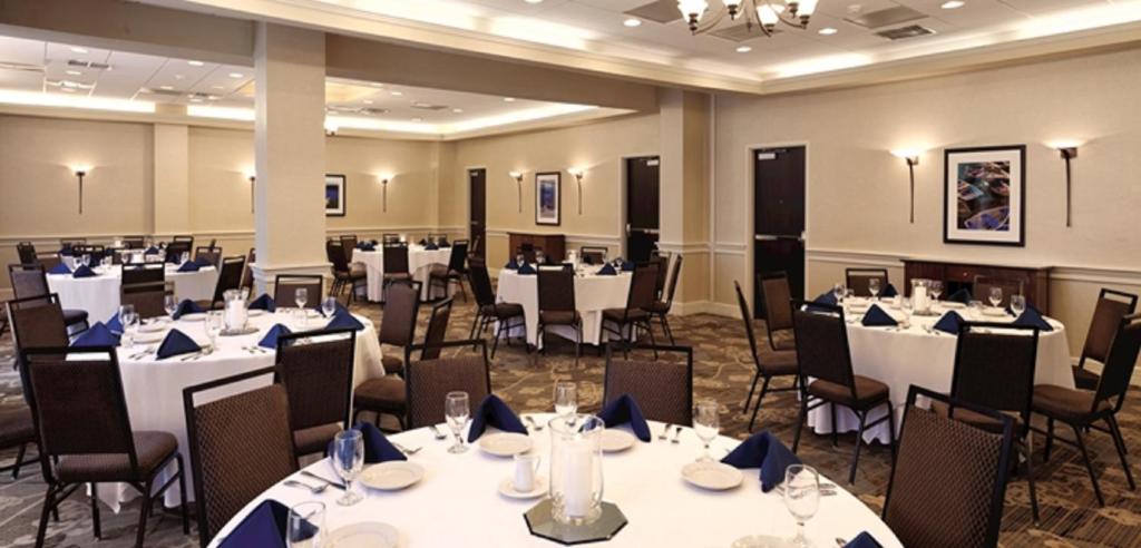 Embassy Suites by Hilton Portland Maine - image 7