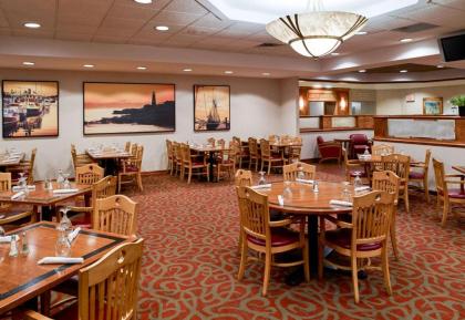 Clarion Hotel Airport Portland - image 13