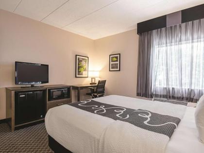 La Quinta by Wyndham Portland - image 2