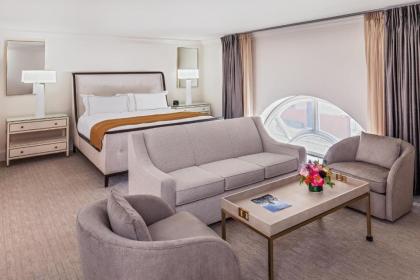 Portland Regency Hotel & Spa - image 14