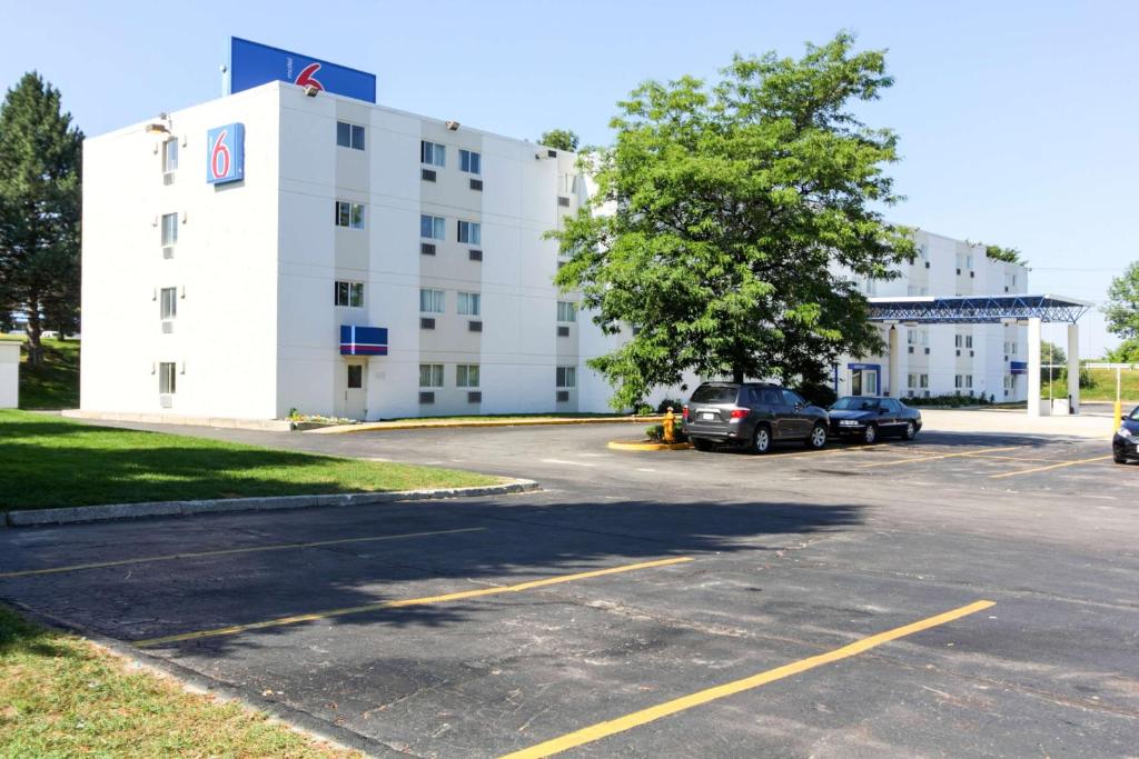 Motel 6-Portland ME - main image