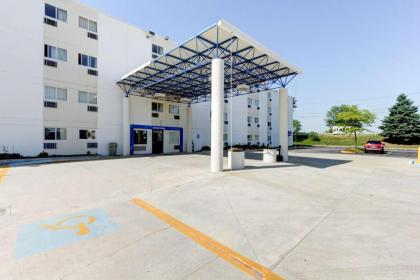 Motel 6-Portland ME - image 11