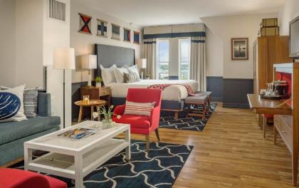 Portland Harbor Hotel - image 5