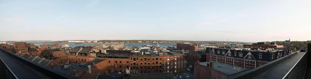 Hyatt Place Portland-Old Port - image 4