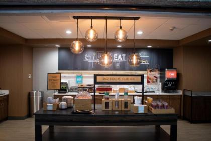 Hampton Inn & Suites Portland West - image 11