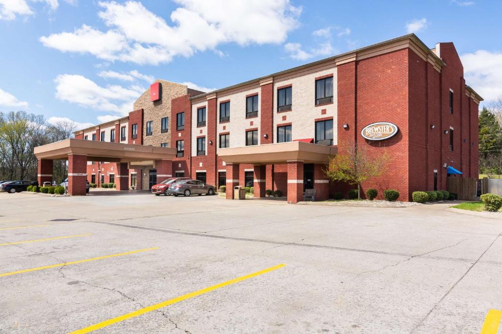SureStay Plus Hotel By Best Western Portland Route 52 West - main image