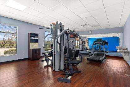 SureStay Plus Hotel By Best Western Portland Route 52 West - image 13