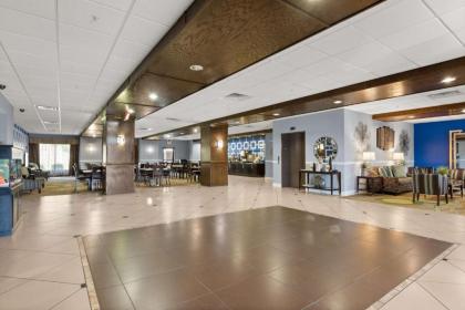 SureStay Plus Hotel By Best Western Portland Route 52 West - image 8