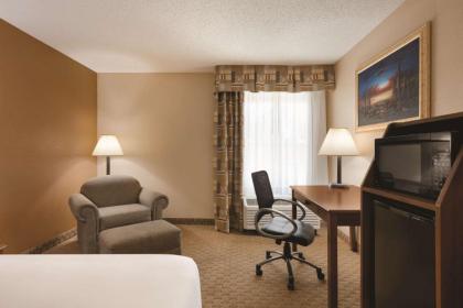 Country Inn & Suites by Radisson Portland TX - image 6