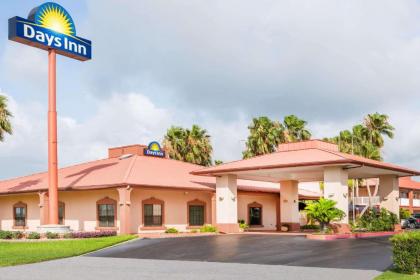 Days Inn by Wyndham Portland/Corpus Christi - image 4