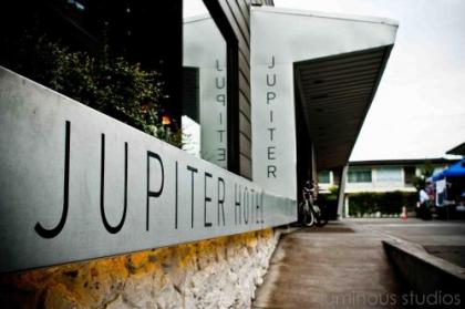 Jupiter Hotel Portland Oregon