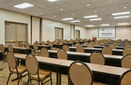 Sheraton Portland Airport Hotel - image 3