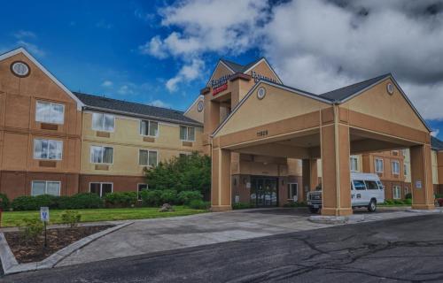 Fairfield Inn & Suites by Marriott Portland Airport - image 3