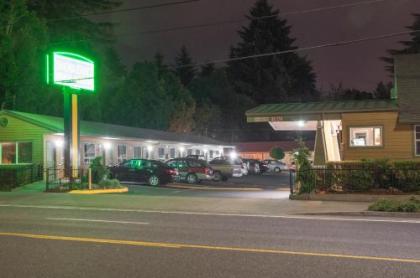 Nordic Inn and Suites - image 3