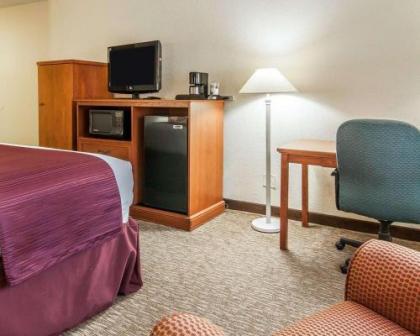 Quality Inn Downtown Convention Center Portland - image 3
