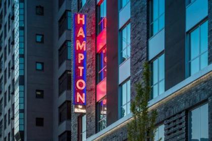 Hampton Inn And Suites By Hilton Portland-pearl District