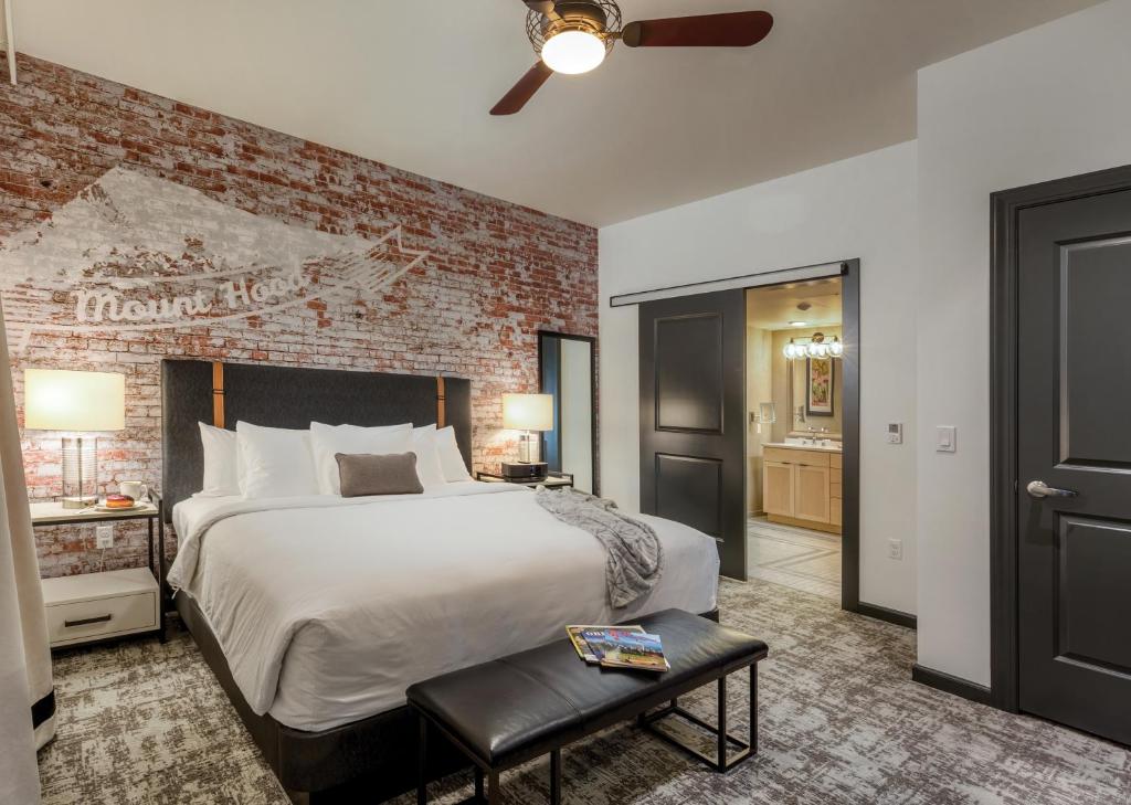 WorldMark Portland Waterfront Park - image 3